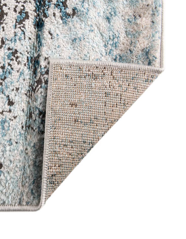 Detail image of 2' 7 x 10' Leipzig Runner Rug