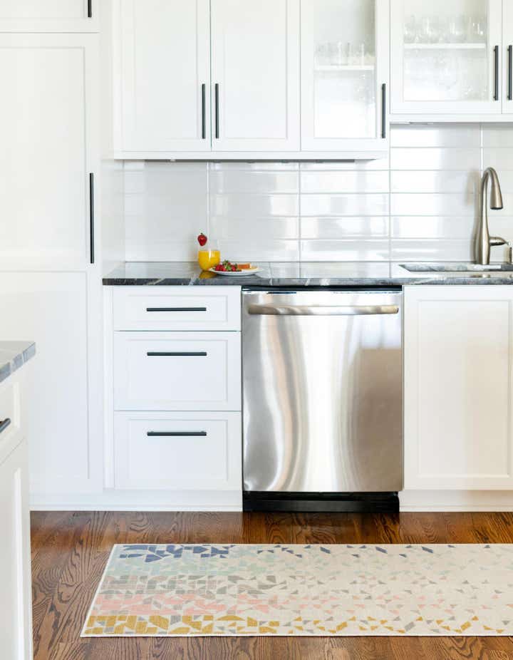 2' x 6' Lotus Runner Rug