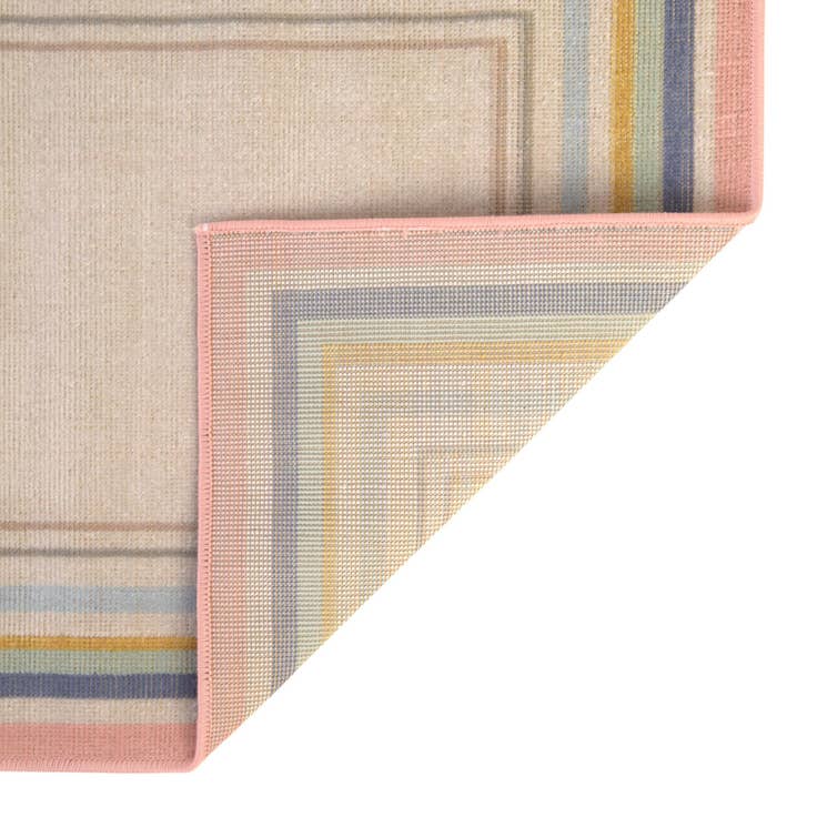 Detail image of 2' x 6' Lotus Runner Rug
