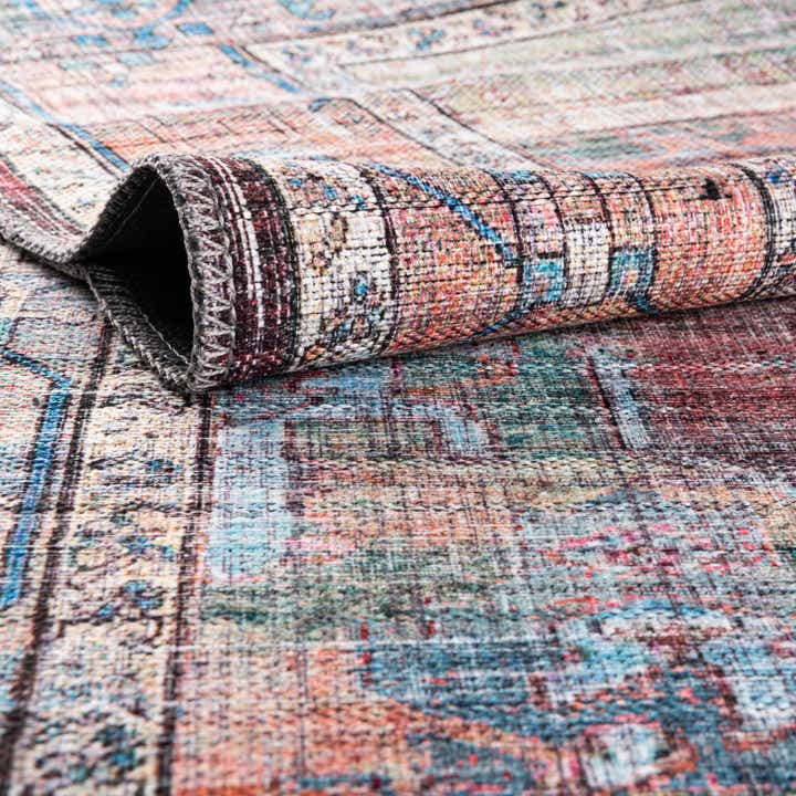 2' 7 x 13' Washable Maahru Runner Rug