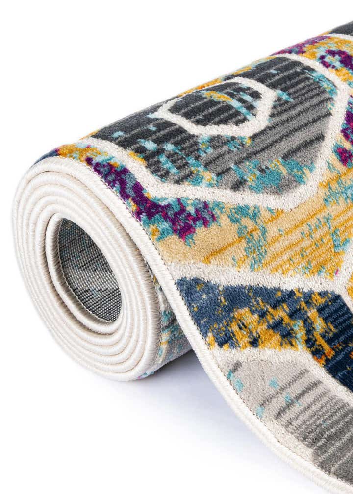 2' 7 x 9' 10 Malibu Runner Rug
