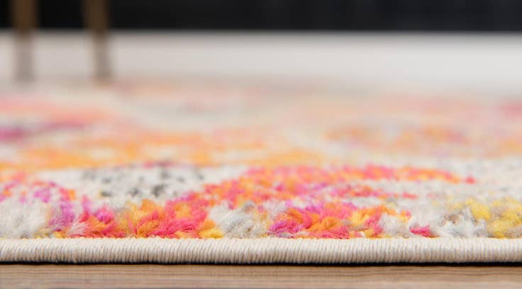 Detail image of 2' 7 x 10' Washable Mesa Runner Rug