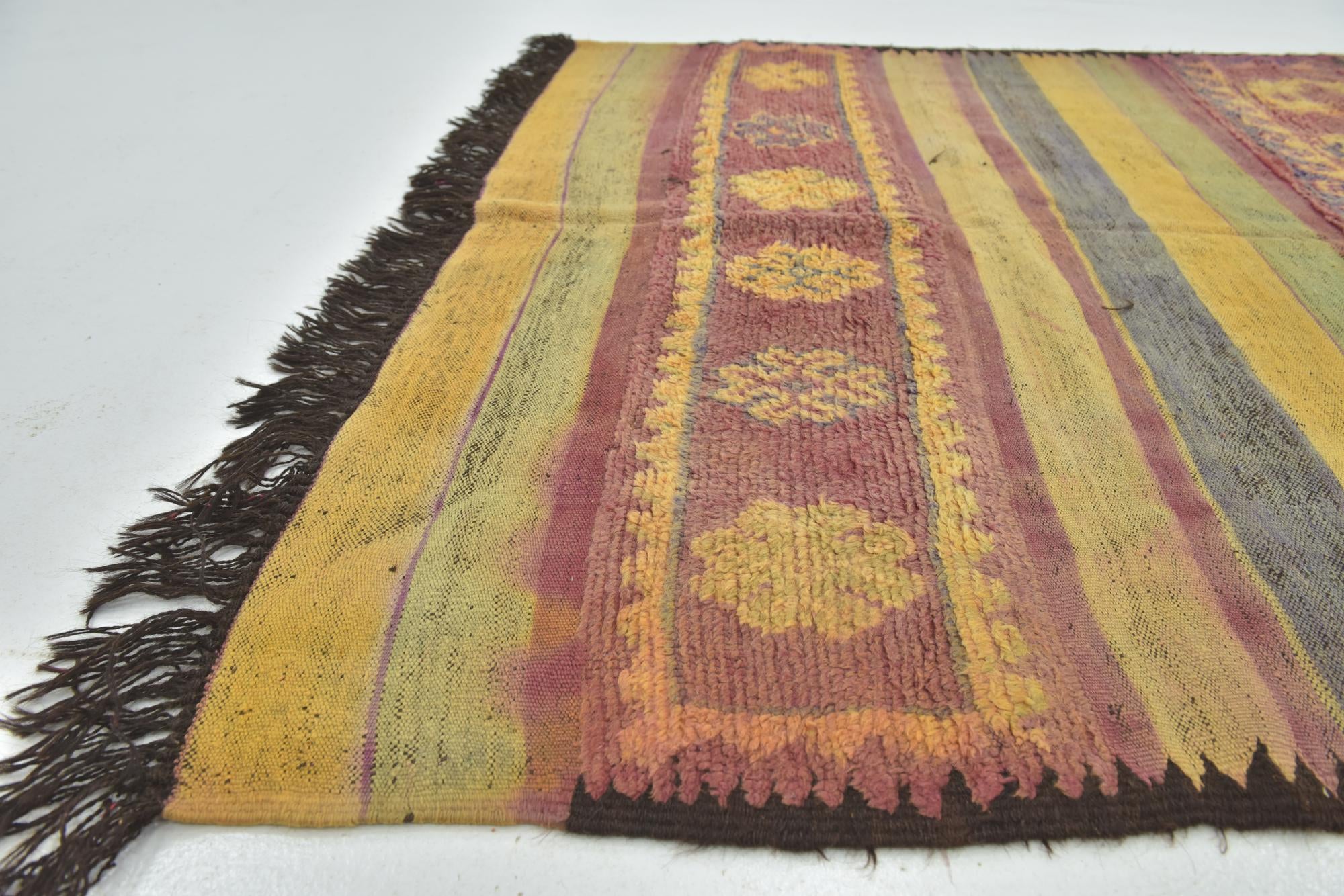 5' 9 x 10' Hand Knotted Moroccan Wool Runner Rug