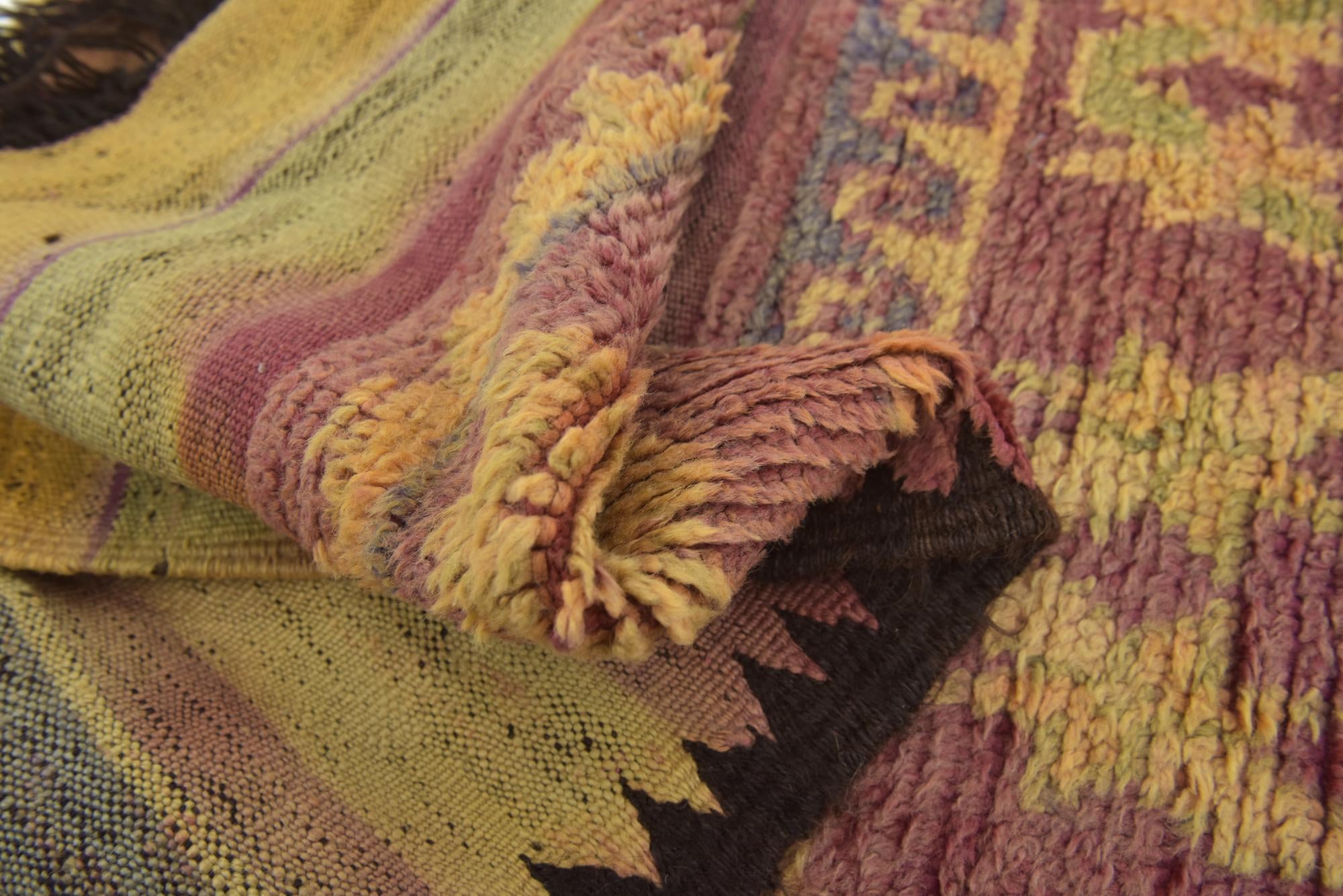5' 9 x 10' Hand Knotted Moroccan Wool Runner Rug