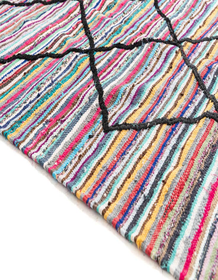 Detail image of 5' x 9' 6  Hand Knotted Moroccan Wool Runner Rug