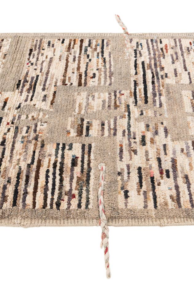 Detail image of 2' 10 x 10' 1 Hand Knotted Moroccan Wool Runner Rug