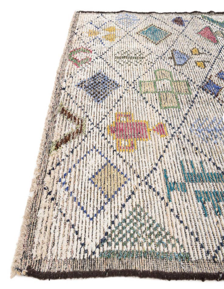 Detail image of 5' 7 x 14' 8  Hand Knotted Moroccan Runner Rug
