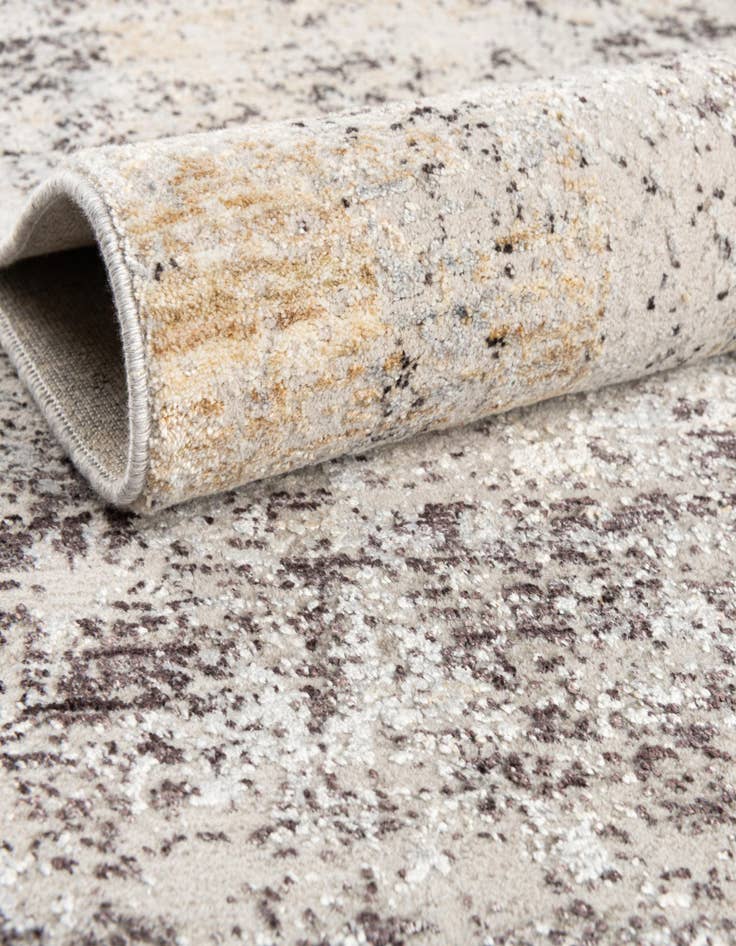 Detail image of 2' 7 x 8' Noble Runner Rug