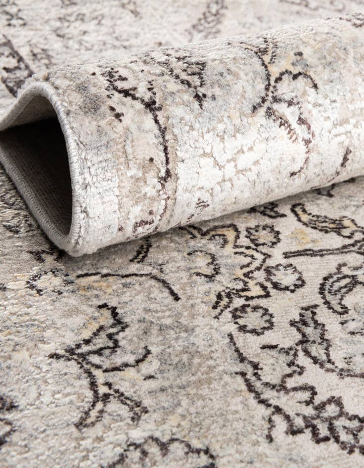 Detail image of 2' 7 x 8' Noble Runner Rug