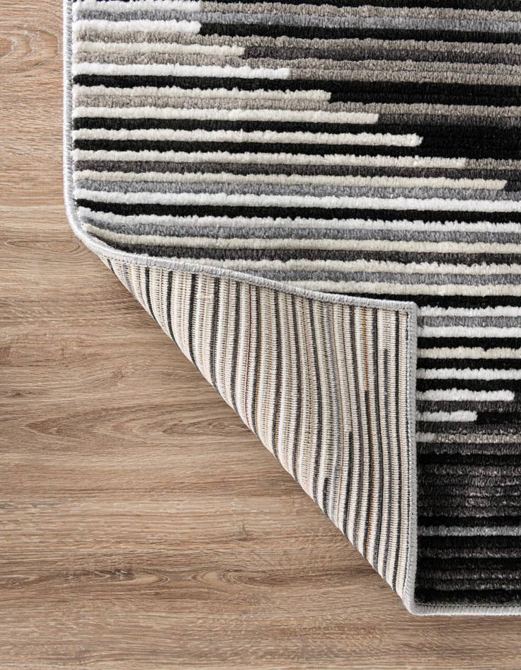 Detail image of 2' 7 x 10' Odyssey Runner Rug