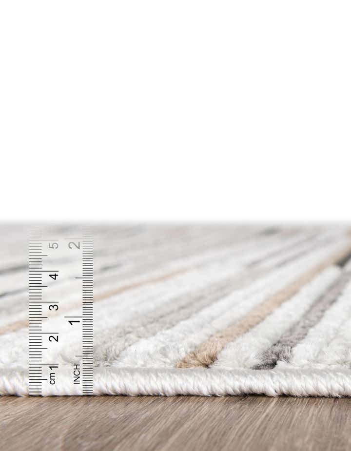 2' 7 x 10' Odyssey Runner Rug