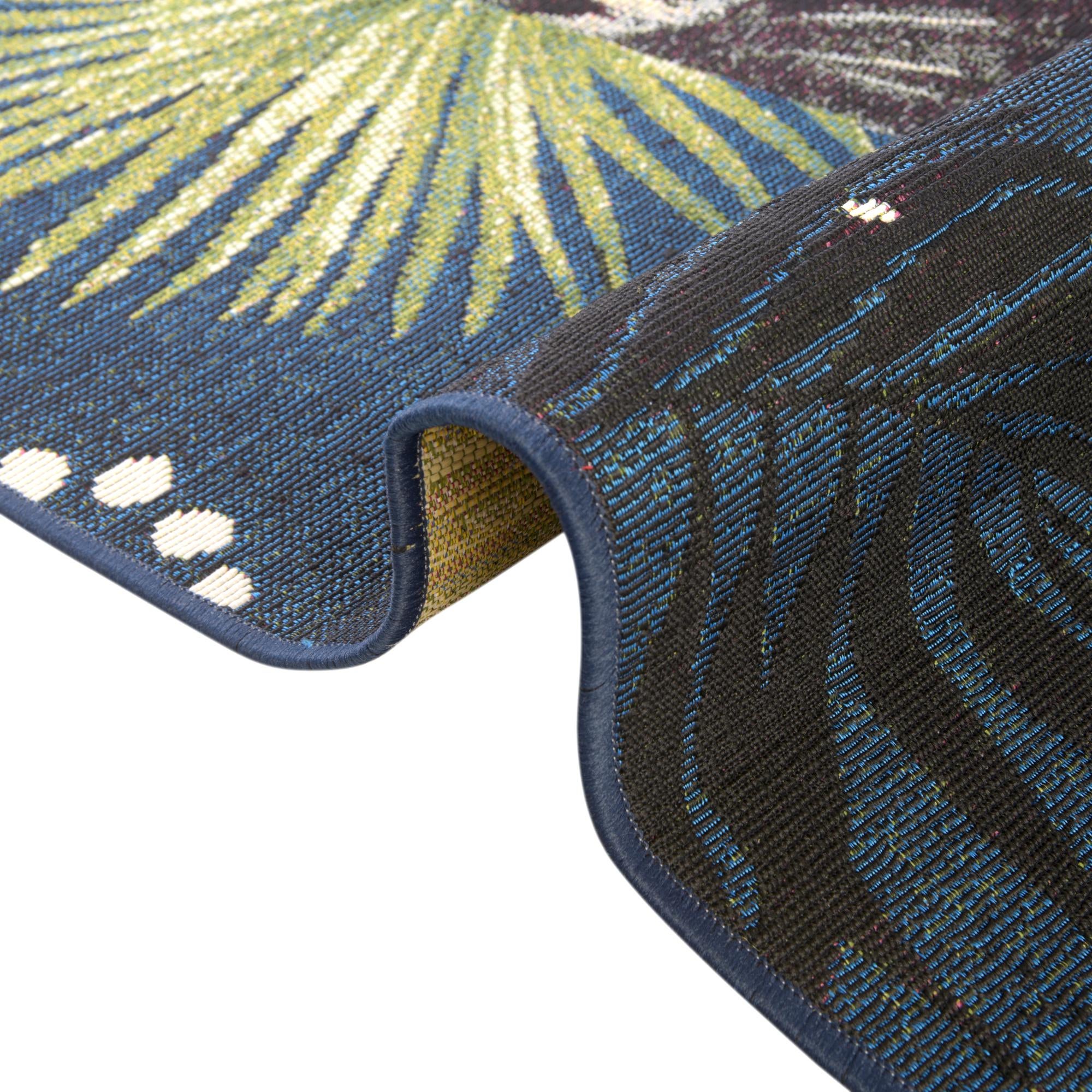 2' x 6' Easy-Clean Botanical Indoor / Outdoor Runner Rug