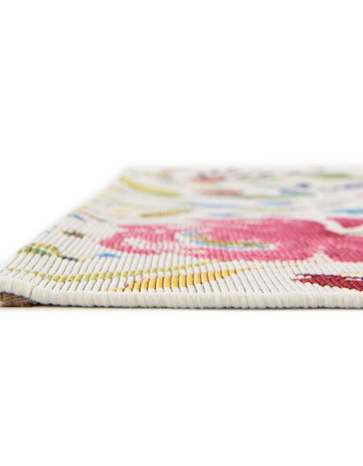 Detail image of 2' x 8' Easy-Clean Botanical Indoor / Outdoor Runner Rug