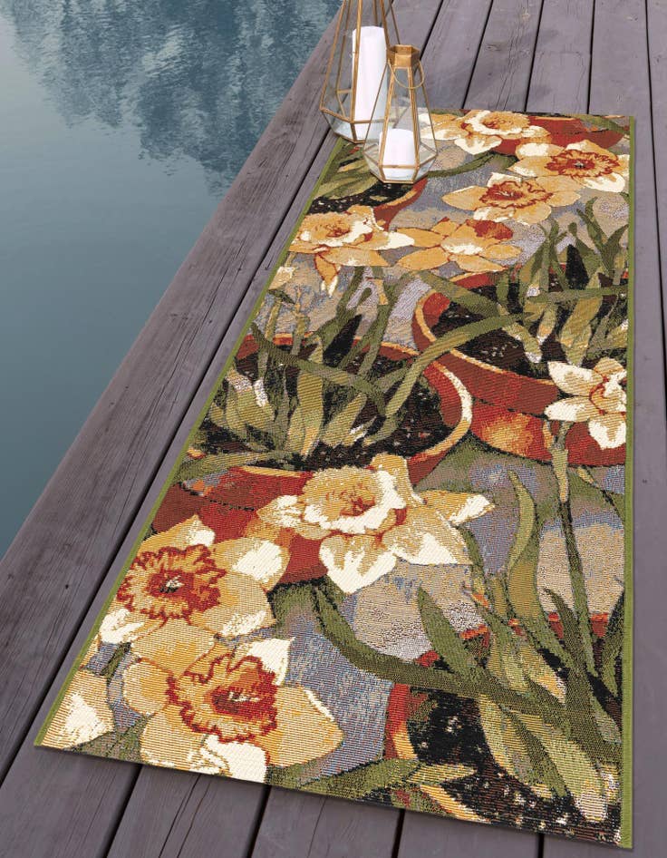 Detail image of 2' 7 x 10'  Washable Botanical Indoor / Outdoor Runner Rug