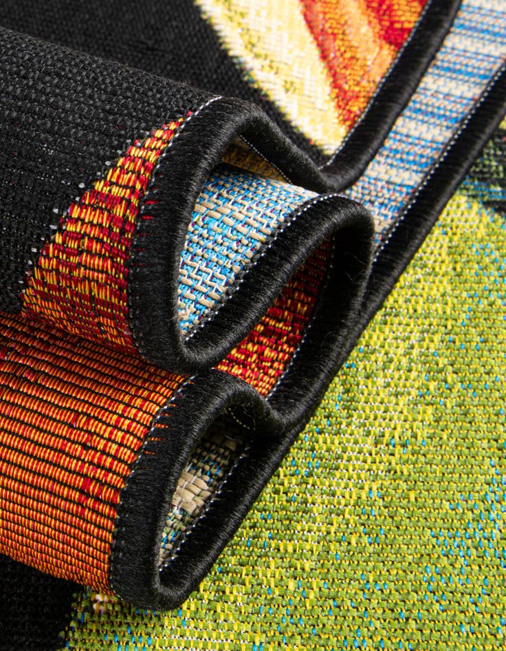 Detail image of 2' 7 x 10'  Washable Botanical Indoor / Outdoor Runner Rug