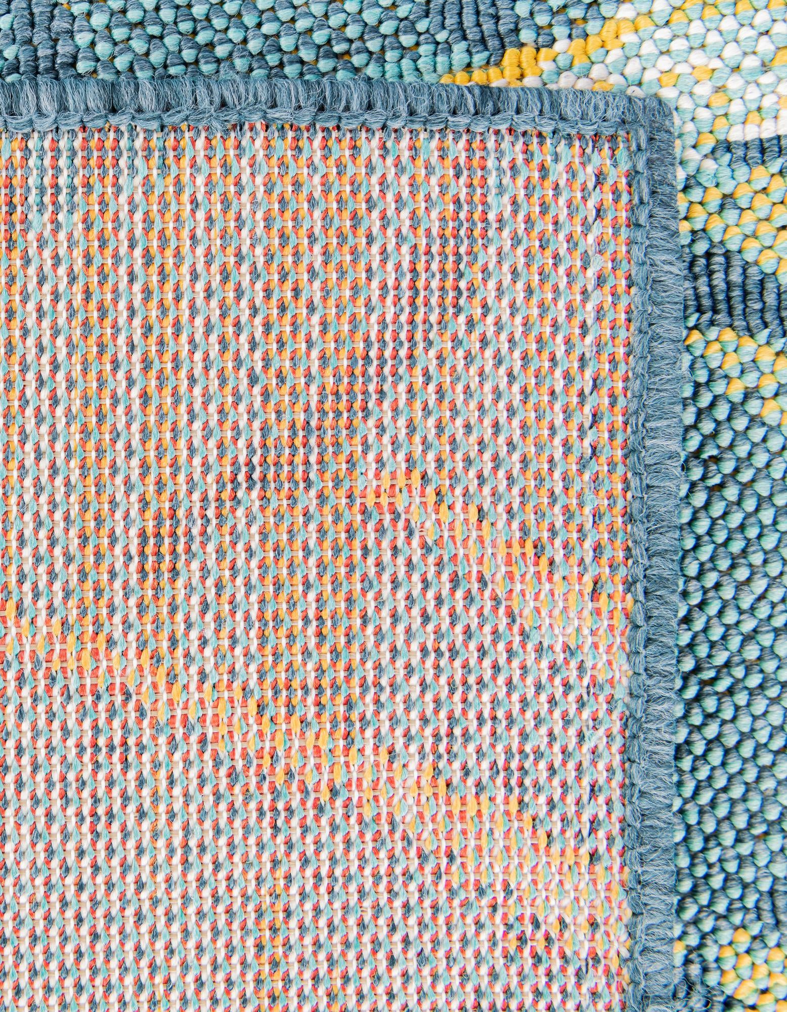 2' 7 x 12' Easy-Clean Coastal Indoor / Outdoor Runner Rug