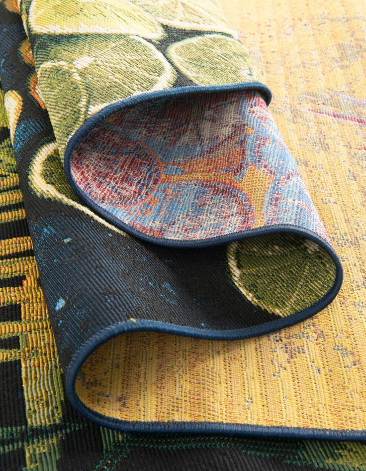 Detail image of 2' x 6'  Washable Coastal Indoor / Outdoor Runner Rug