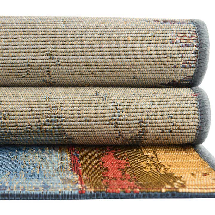 2' 7 x 10' Easy-Clean Modern Indoor / Outdoor Runner Rug