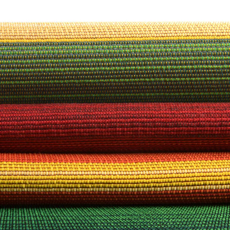 Detail image of 2' 7 x 5' 3 Easy-Clean Modern Indoor / Outdoor Runner Rug