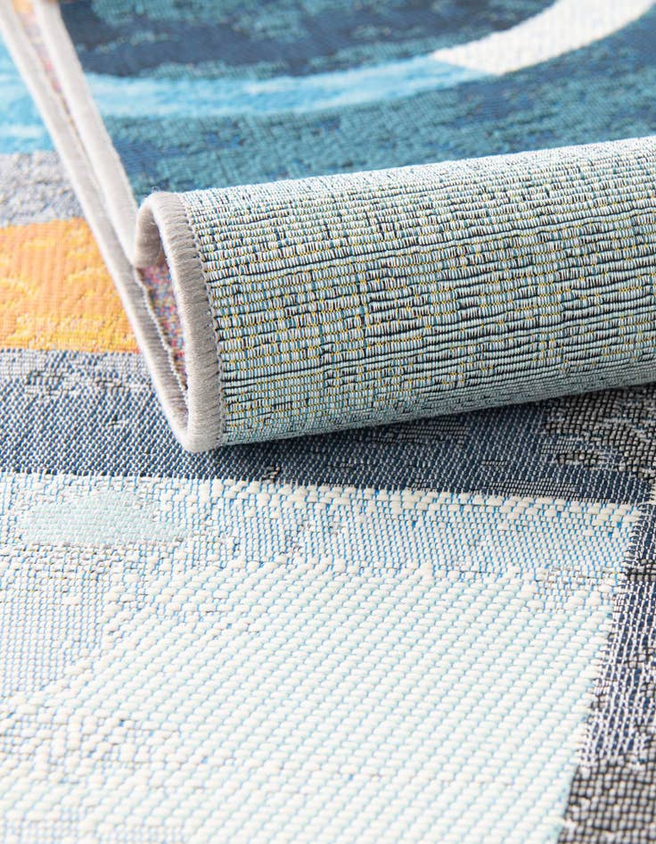 Detail image of 2' x 8' Easy-Clean Modern Indoor / Outdoor Runner Rug