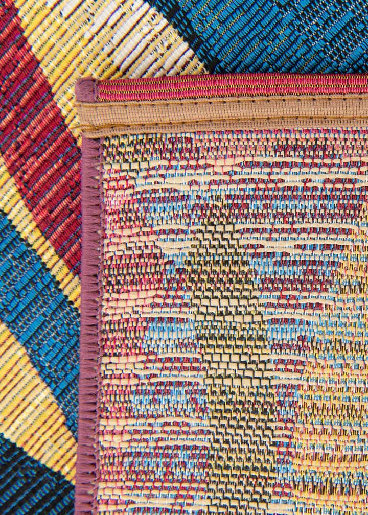 2' 7 x 10' Easy-Clean Modern Indoor / Outdoor Runner Rug