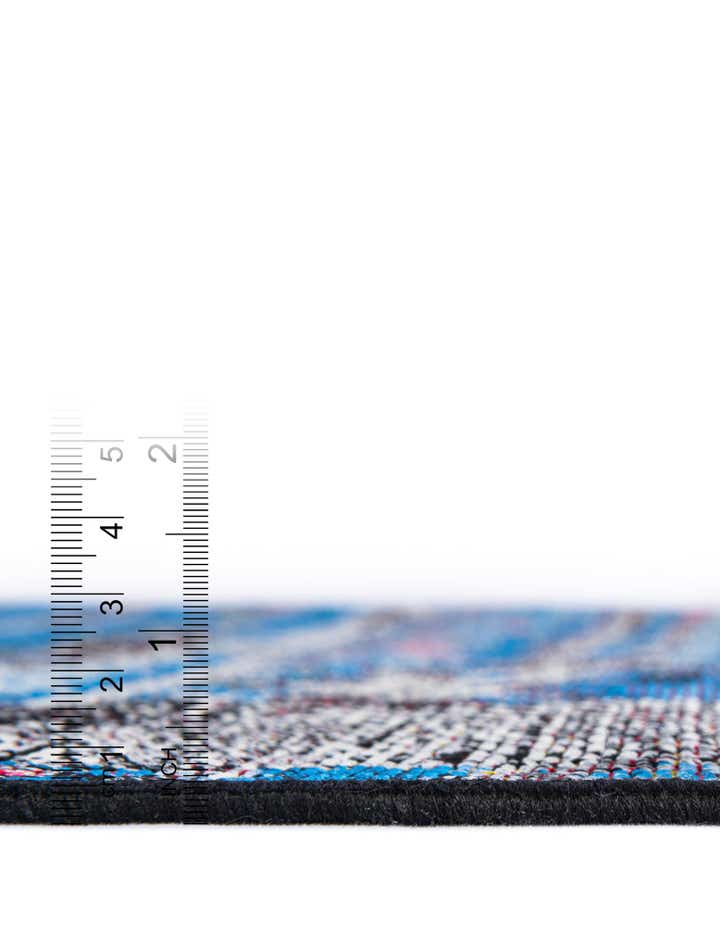 2' x 5' Easy-Clean Modern Indoor / Outdoor Runner Rug