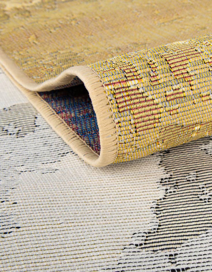Detail image of 2' x 5' Easy-Clean Modern Indoor / Outdoor Runner Rug