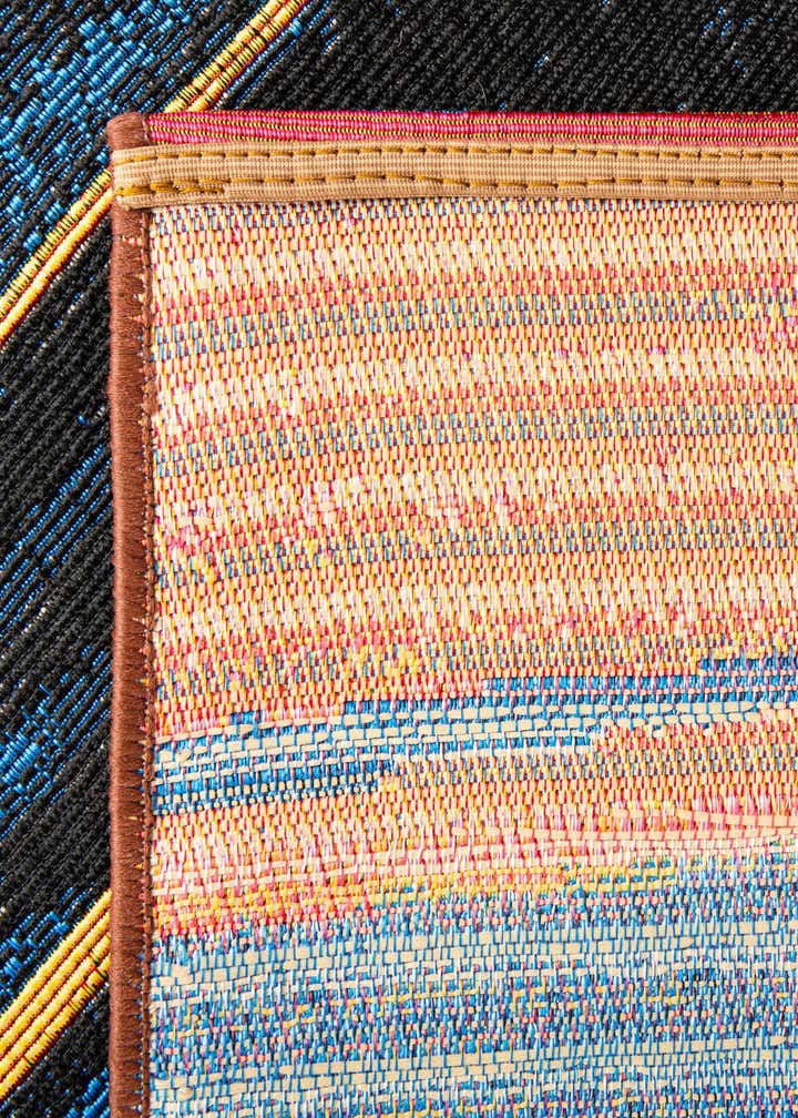 2' x 6' Easy-Clean Modern Indoor / Outdoor Runner Rug