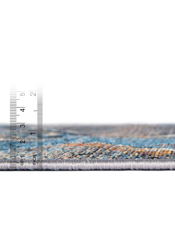 Detail image of 2' x 5' Easy-Clean Modern Indoor / Outdoor Runner Rug