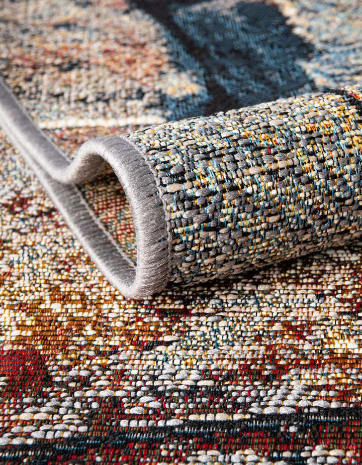 2' x 5' Easy-Clean Modern Indoor / Outdoor Runner Rug