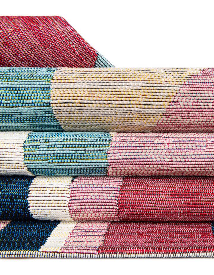 2' x 8' Easy-Clean Modern Indoor / Outdoor Runner Rug