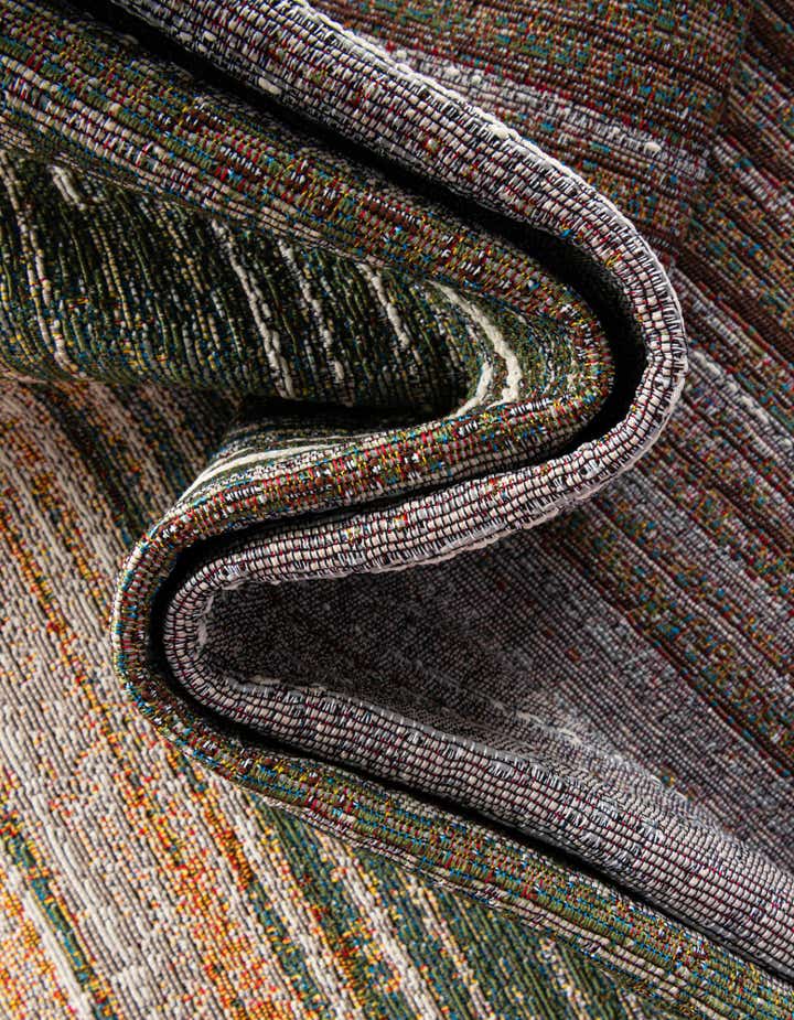 2' 7 x 10' Easy-Clean Modern Indoor / Outdoor Runner Rug