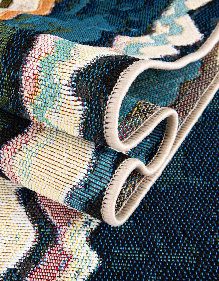 2' x 6' Easy-Clean Modern Indoor / Outdoor Runner Rug