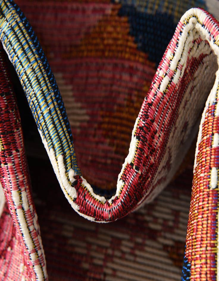 Detail image of 2' 7 x 5' 3 Easy-Clean Southwestern Indoor / Outdoor Runner Rug