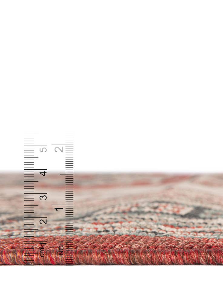 Detail image of 2' 7 x 10'  Washable Traditional Indoor / Outdoor Runner Rug