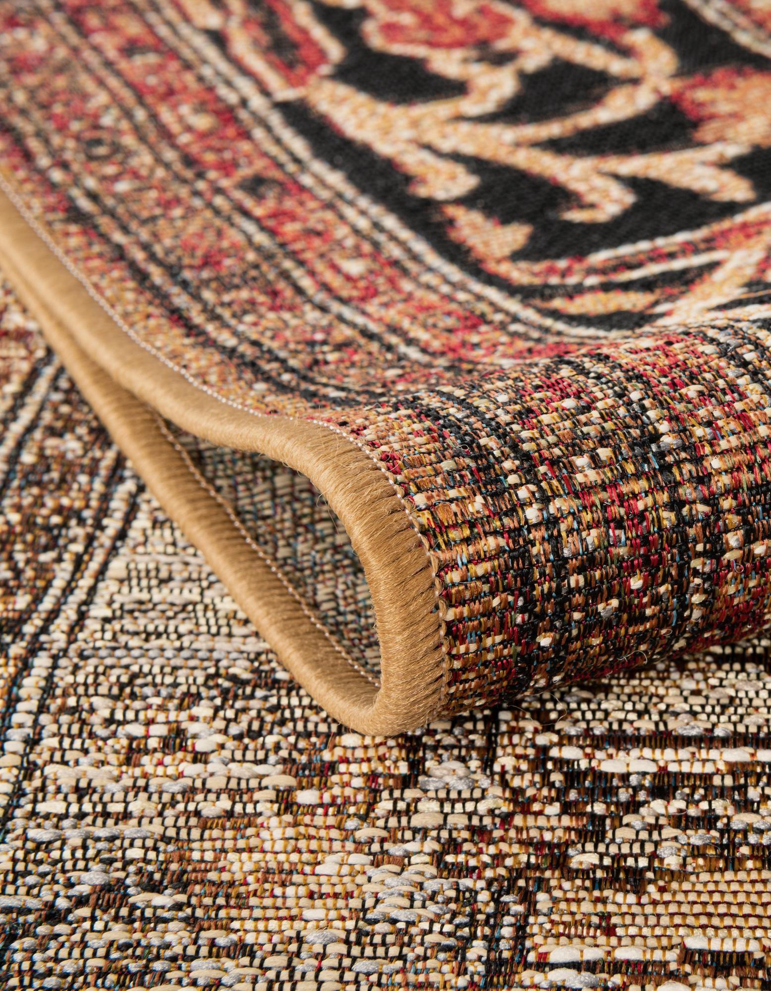 2' x 5' Easy-Clean Traditional Indoor / Outdoor Runner Rug