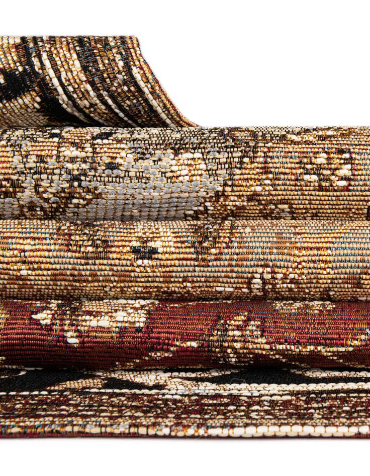 Detail image of 2' 7 x 10'  Washable Traditional Indoor / Outdoor Runner Rug