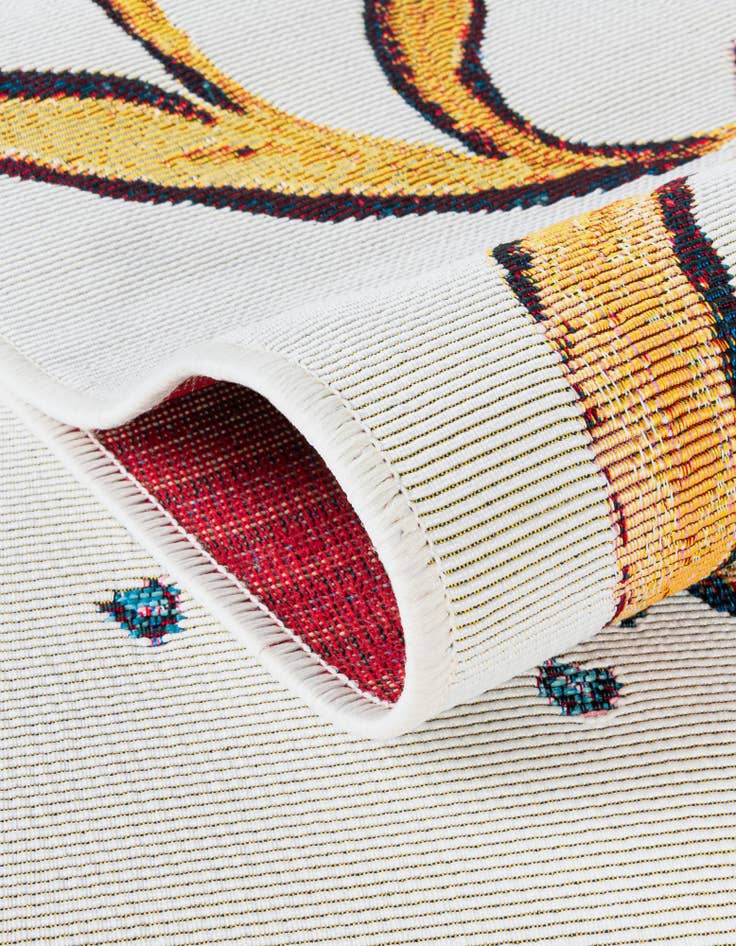 Detail image of 2' x 8' Easy-Clean Traditional Indoor / Outdoor Runner Rug