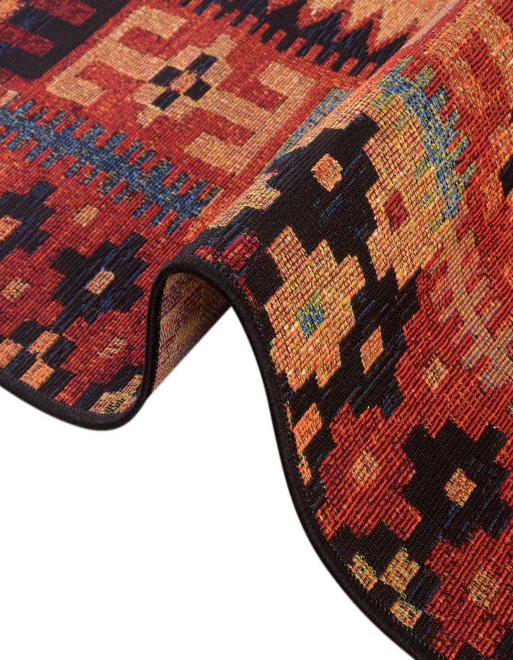 Detail image of 2' 7 x 12' Easy-Clean Tribal Indoor / Outdoor Runner Rug