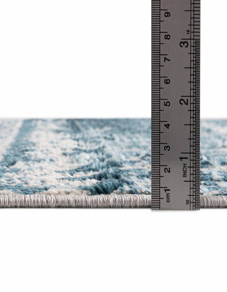 Detail image of 2' x 7' 10 Prism Runner Rug