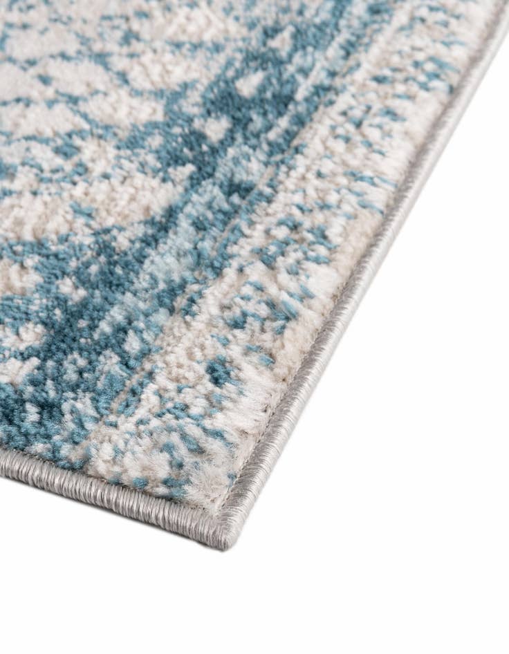 Detail image of 2' x 7' 10 Prism Runner Rug