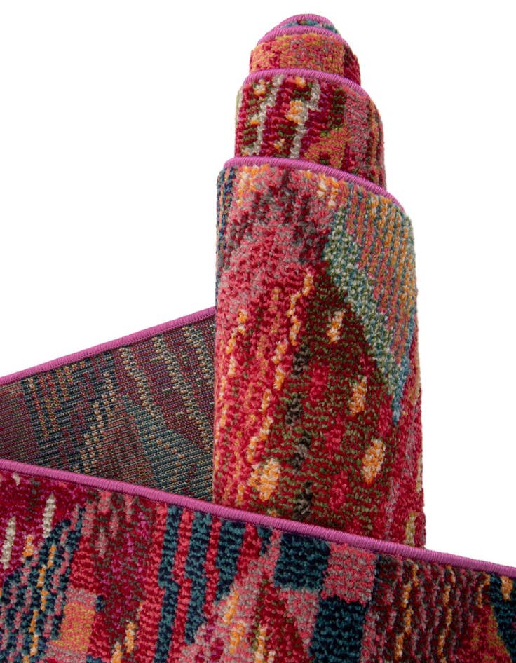 Detail image of 2' 2 x 6' 9  Washable Santa Fe Runner Rug