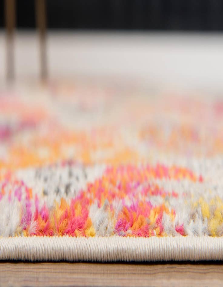 Detail image of 2' 7 x 10' Washable Santa Fe Runner Rug