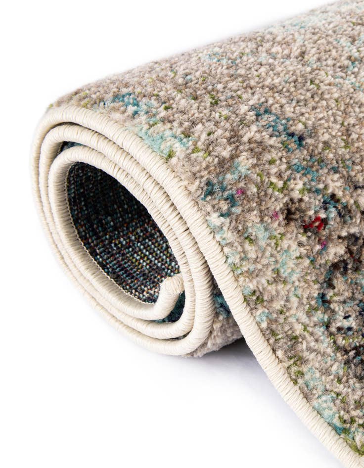 Detail image of 2' 7 x 10'  Washable Spectrum Runner Rug