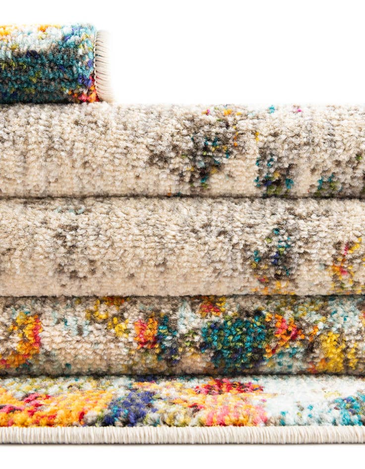 Detail image of 2' 2 x 6' 9 Washable Theia Runner Rug