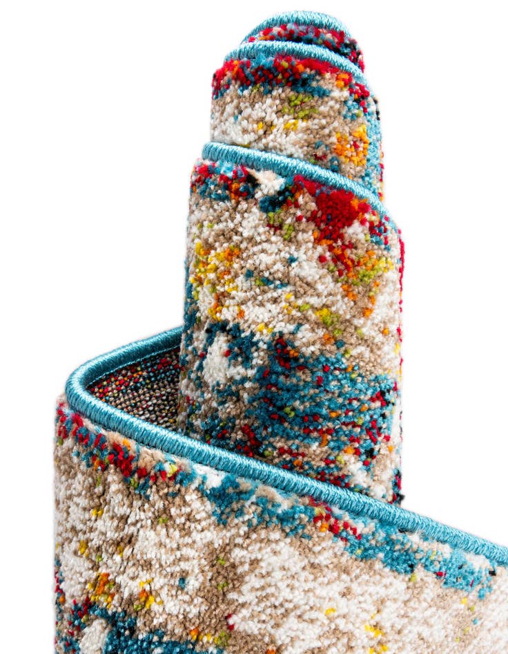 Detail image of 2' 7 x 12' Veneto Runner Rug