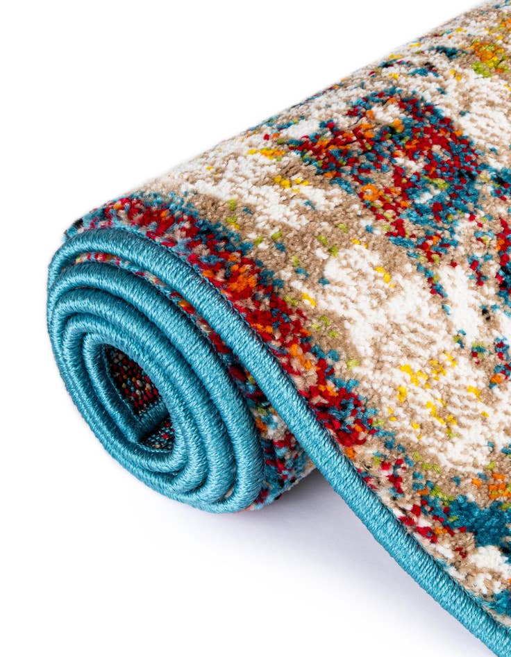 Detail image of 2' 7 x 12' Veneto Runner Rug