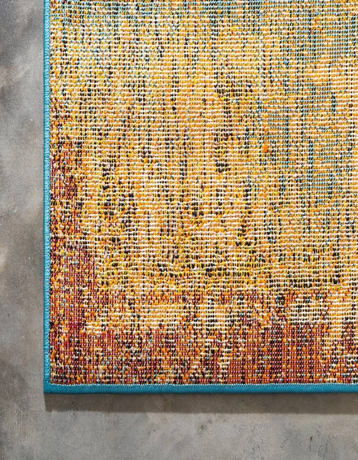 Detail image of 2' 7 x 10' Veneto Runner Rug