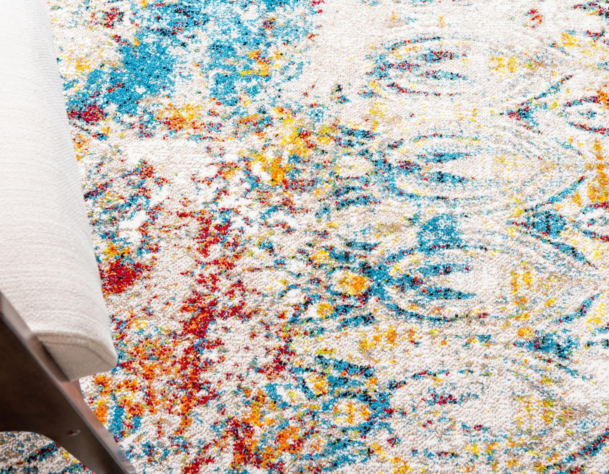 2' 7 x 10' Venice Runner Rug