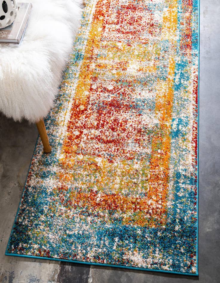 Detail image of 2' x 6' Venice Runner Rug